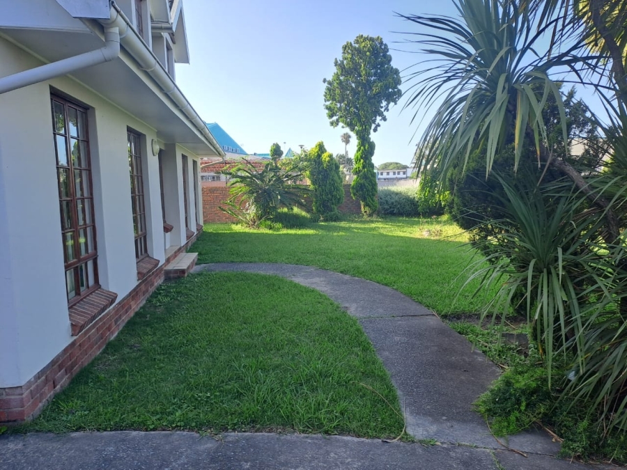 3 Bedroom Property for Sale in Beacon Bay North Eastern Cape